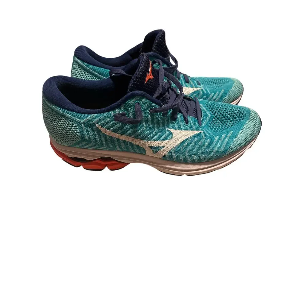 Mizuno WaveKnit Running Shoe, Women's Size 10 Aqua.